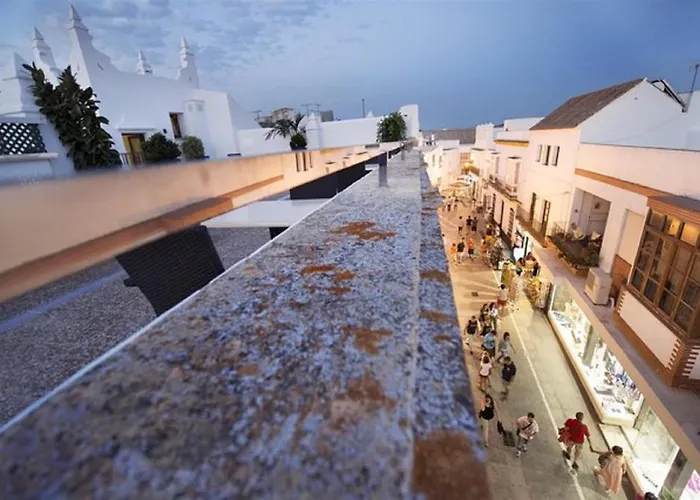 招待所 Ferreira Boutique 4*